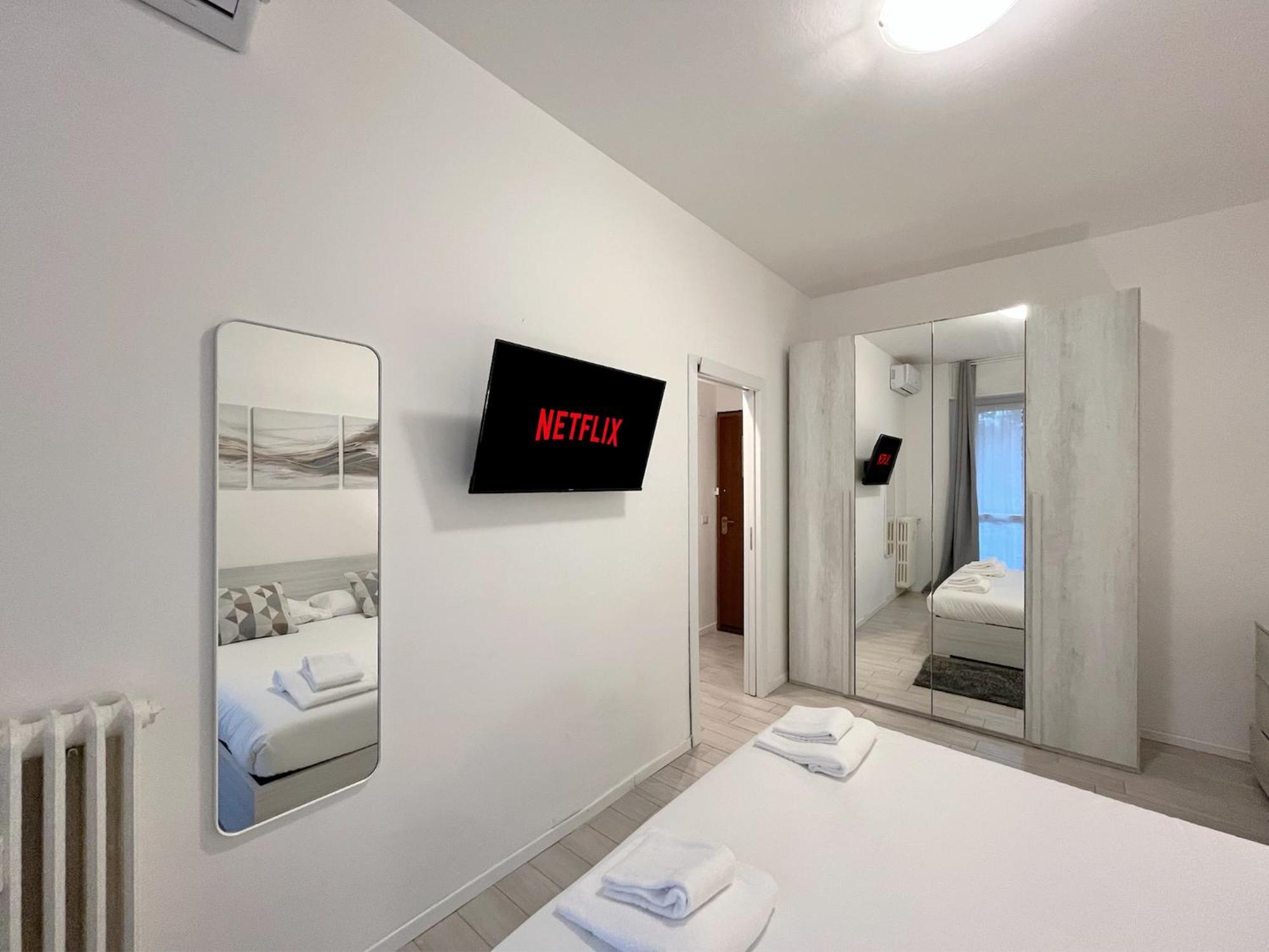 20 Min Duomo - Modern Apartment Milão Exterior foto